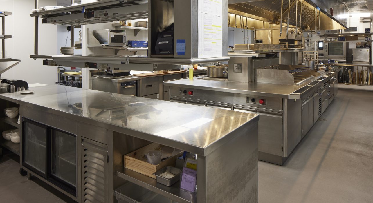 AMC_LostTree_BeachClub_030